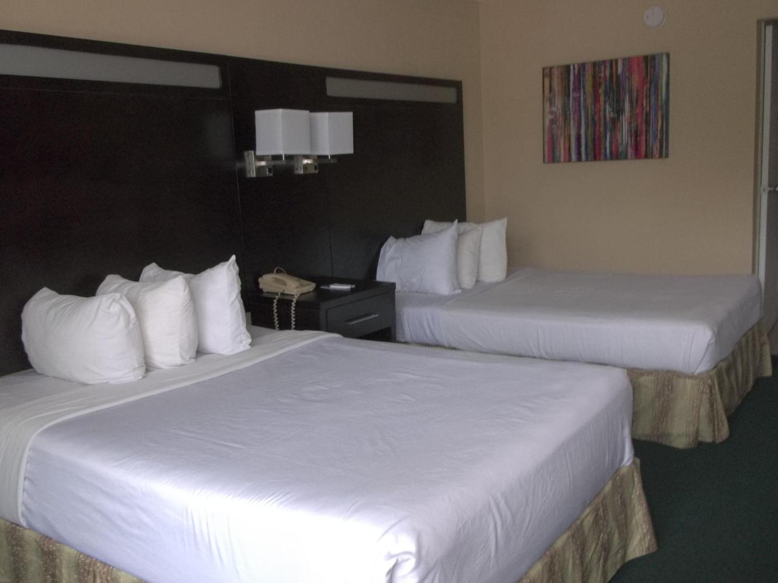 Days Inn by Wyndham Fort Lauderdale Airport Cruise Port